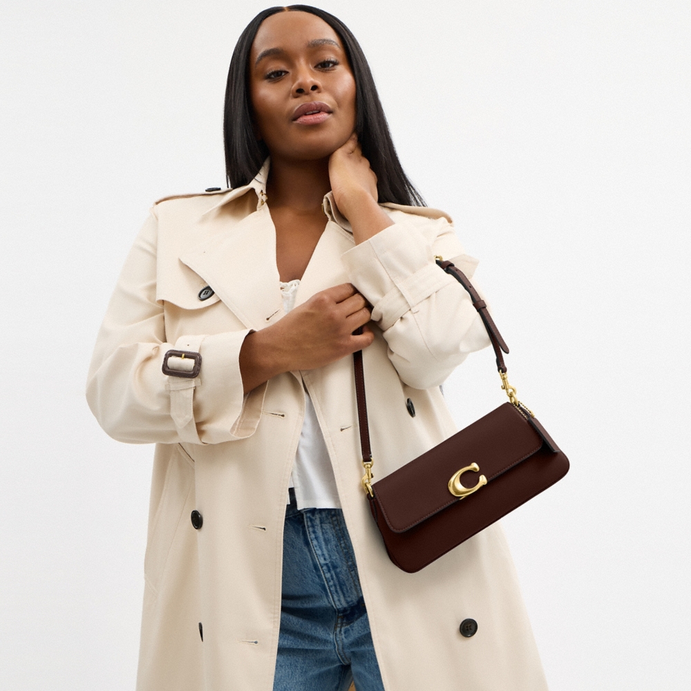 Coach Outlet Jet Shoulder Bag - Preorder