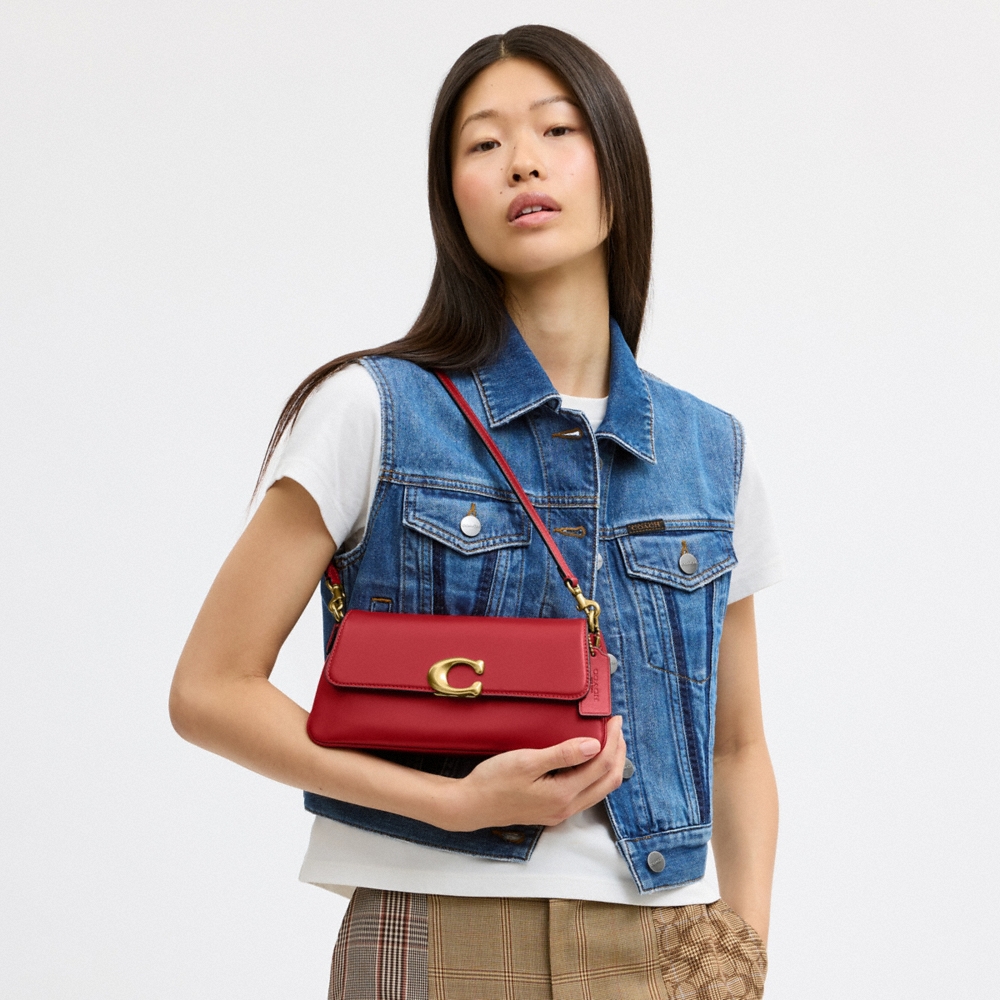 Coach Outlet Jet Shoulder Bag - Preorder