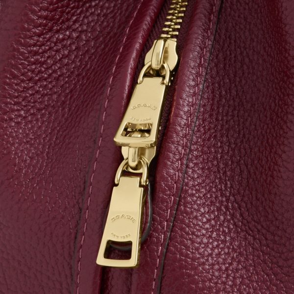 Coach Outlet Erin Shoulder Bag - Preorder