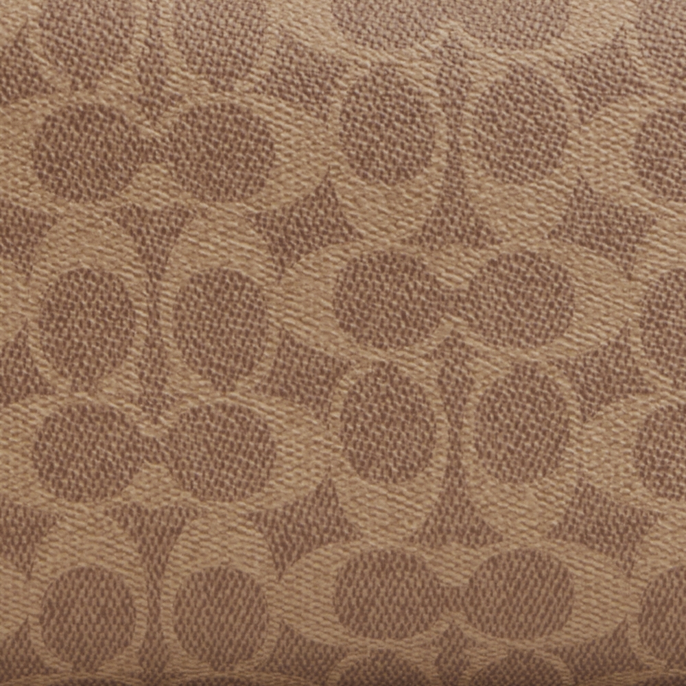 Coach Outlet Large Travel Kit In Signature Canvas - Preorder