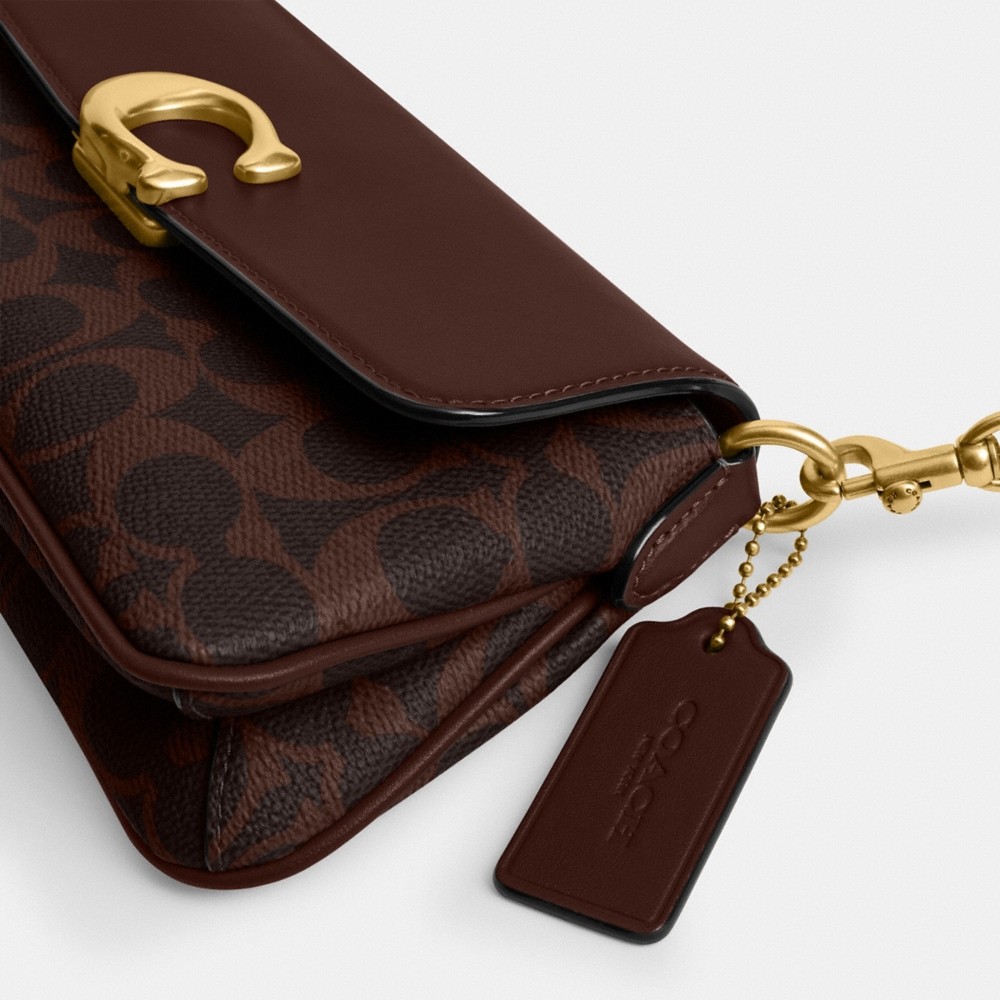 Coach Outlet Jet Shoulder Bag In Signature Canvas - Preorder