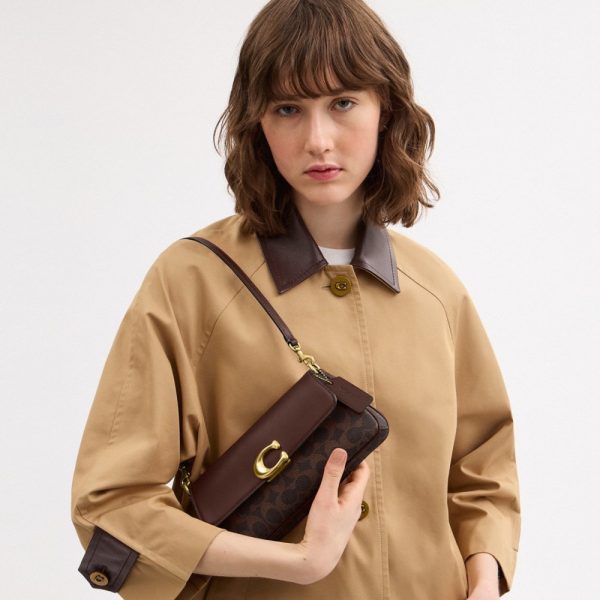 Coach Outlet Jet Shoulder Bag In Signature Canvas - Preorder