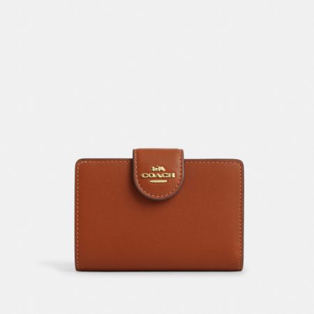 Coach Outlet Medium Corner Zip Wallet - Preorder — Brass/Tan