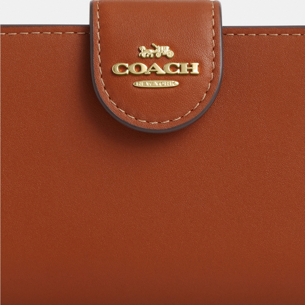 Coach Outlet Medium Corner Zip Wallet - Preorder