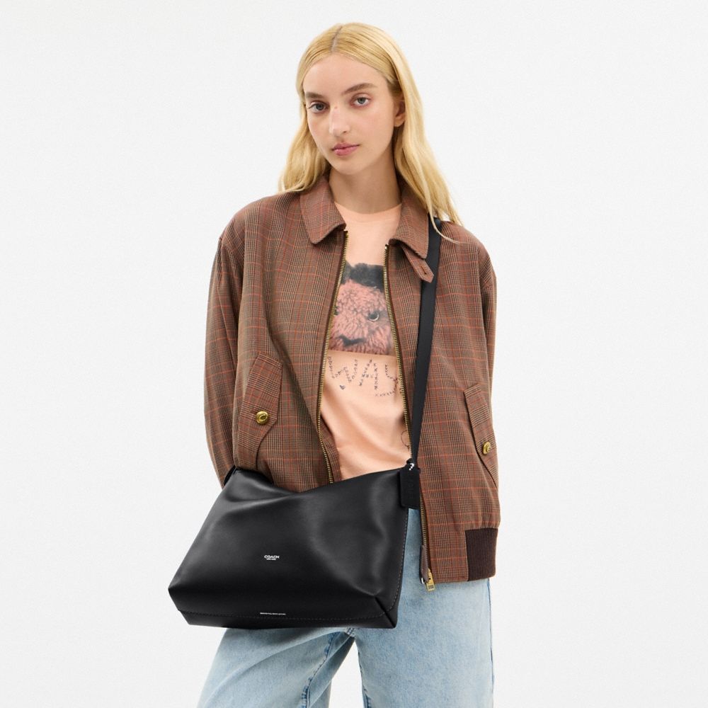 Coach Outlet Mott Messenger Bag 33 - Preorder