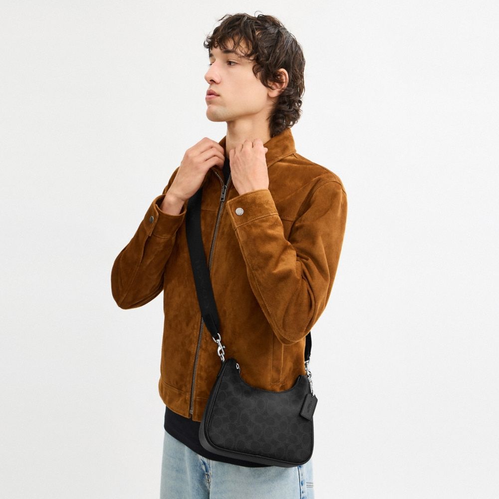 Coach Nolan Hobo Bag In Signature Canvas - Preorder