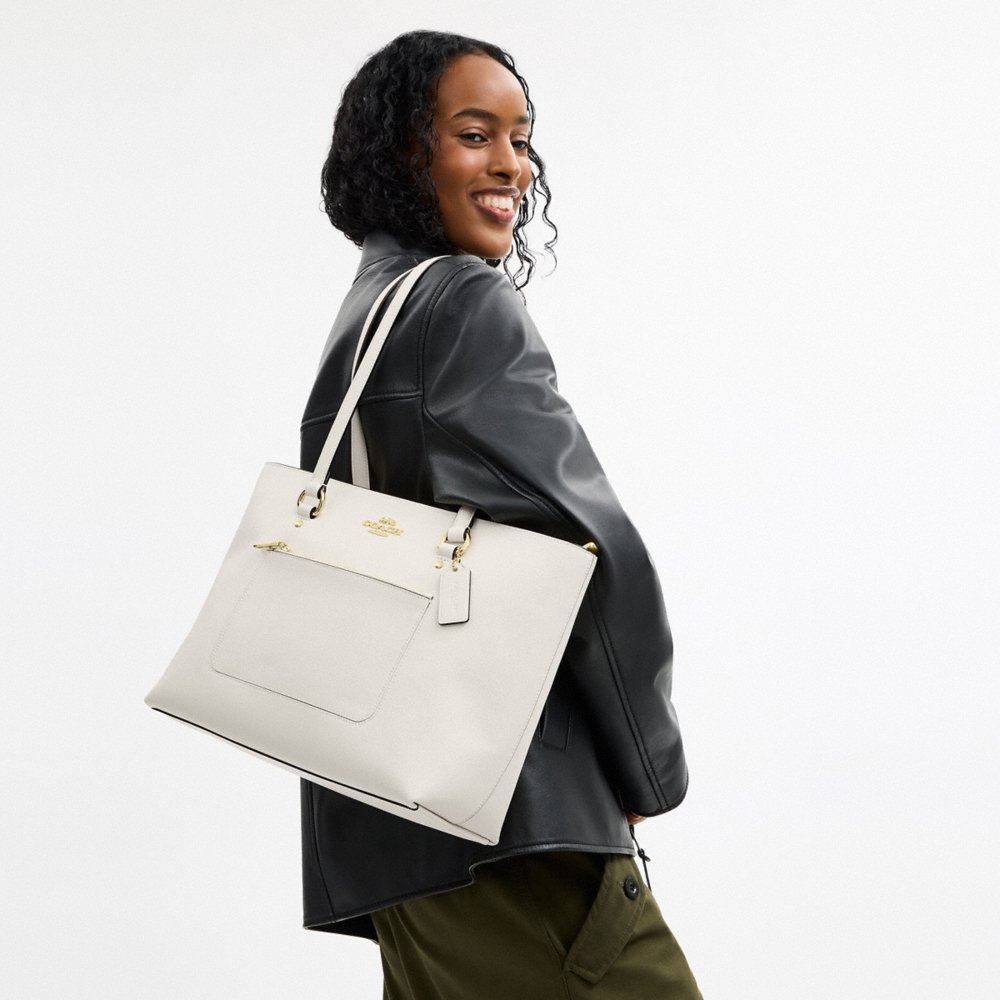 Coach Outlet Station Tote Bag - Preorder