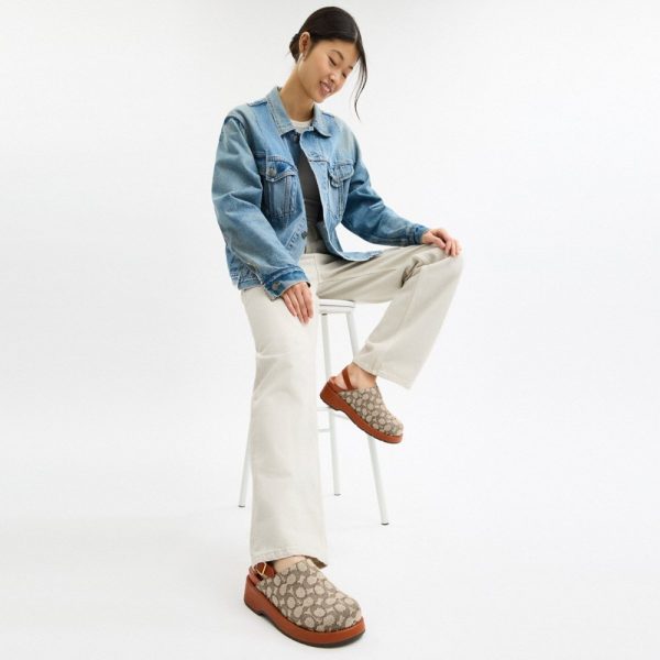 Coach Outlet Sculpted C Platform Clog In Signature Textile Jacquard - Preorder