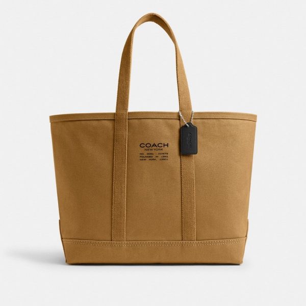 Coach Outlet Utility Tote - Preorder