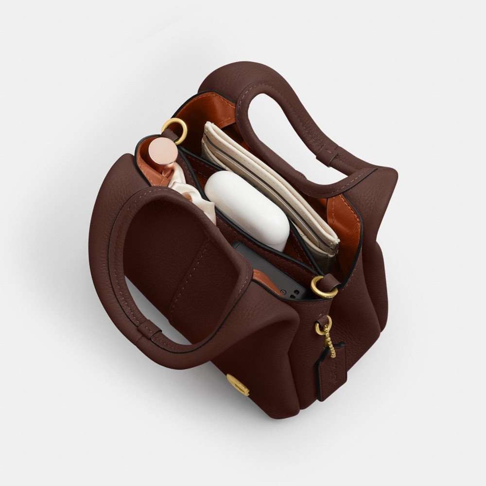 Coach Outlet Lana Shoulder Bag 19 - Preorder