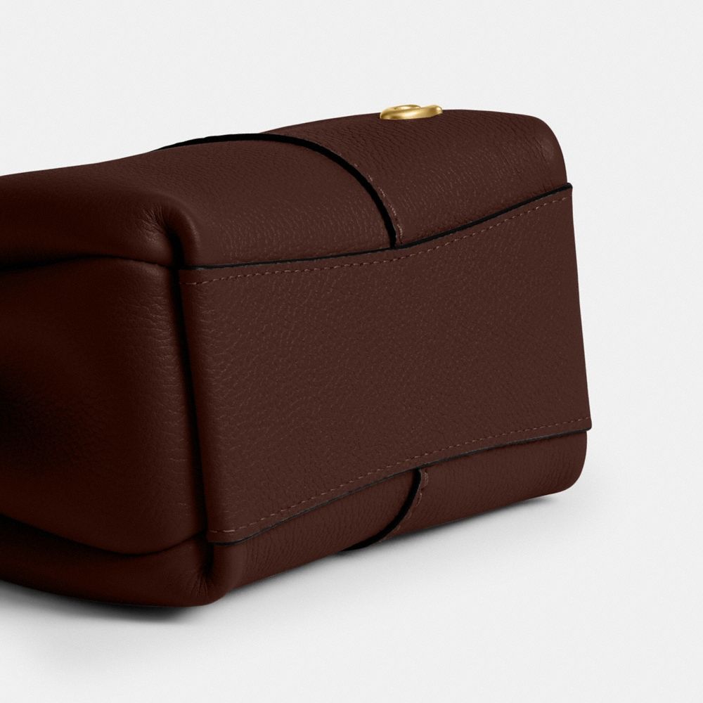 Coach Outlet Lana Shoulder Bag 19 - Preorder