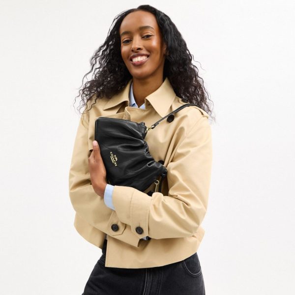 Coach Outlet Faye Shoulder Bag With Quilting - Preorder