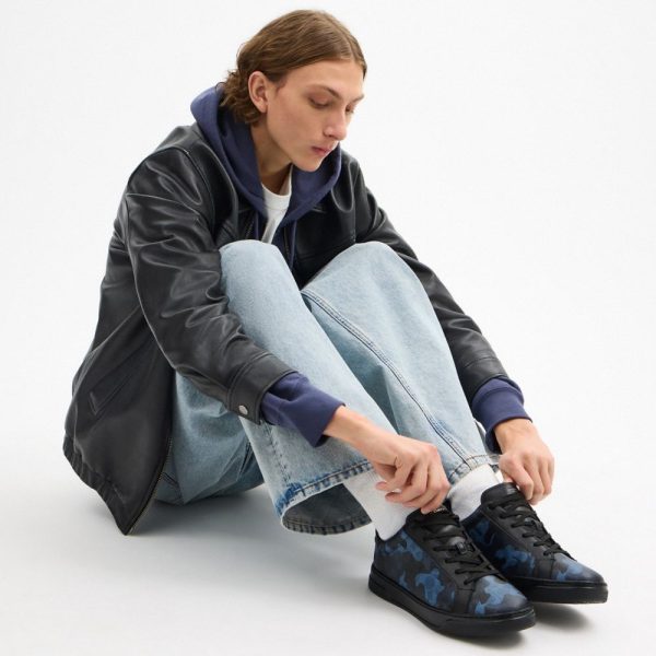 Coach Outlet High Line Sneaker In Signature Canvas With Camo Print - Preorder