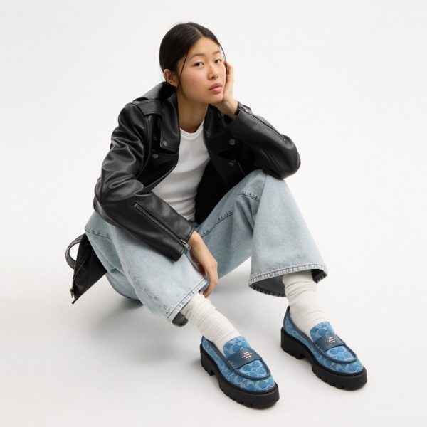 Coach Outlet Lucy Lug Sole In Signature Denim - Preorder