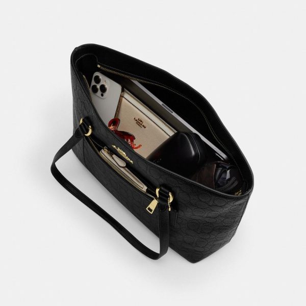 Coach Outlet Station Tote Bag In Signature Leather - Preorder
