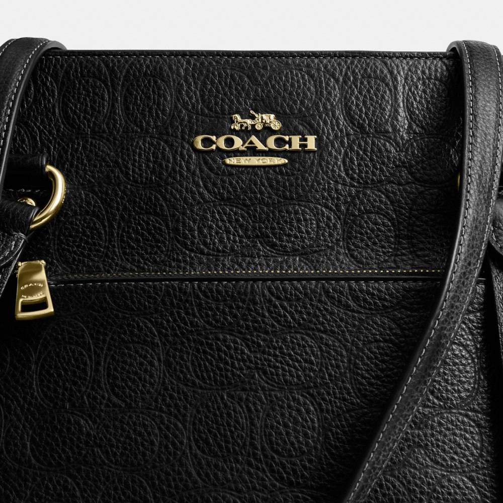 Coach Outlet Station Tote Bag In Signature Leather - Preorder
