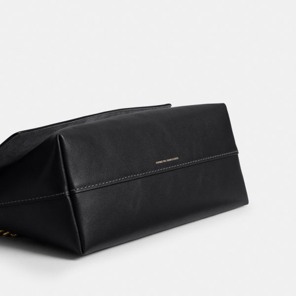 Coach Chelsea Shoulder Bag 30 With Chain - Preorder