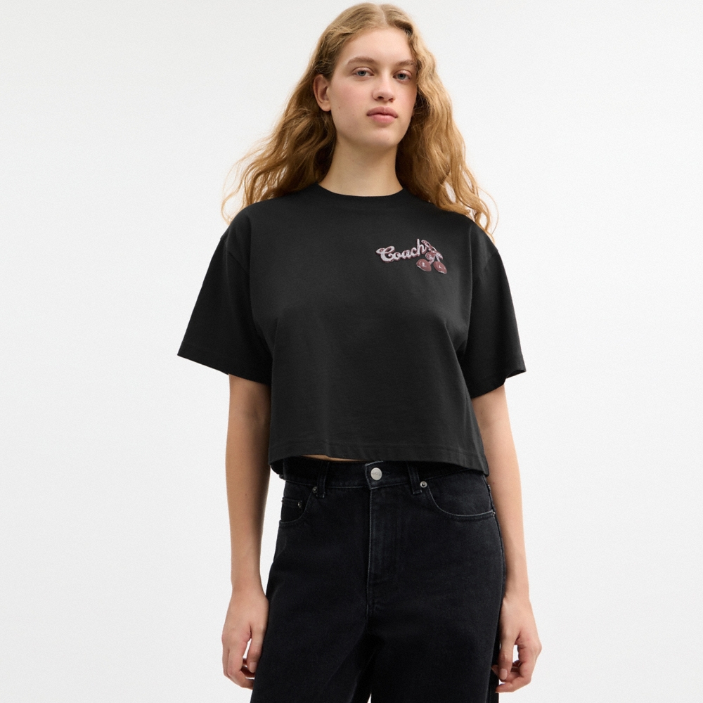 Coach Outlet Charms Cropped T-Shirt In Organic Cotton - Preorder