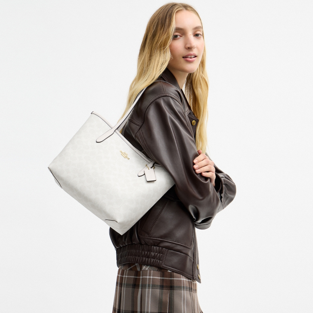 Coach Outlet Medium City Tote Bag In Signature Canvas - Preorder
