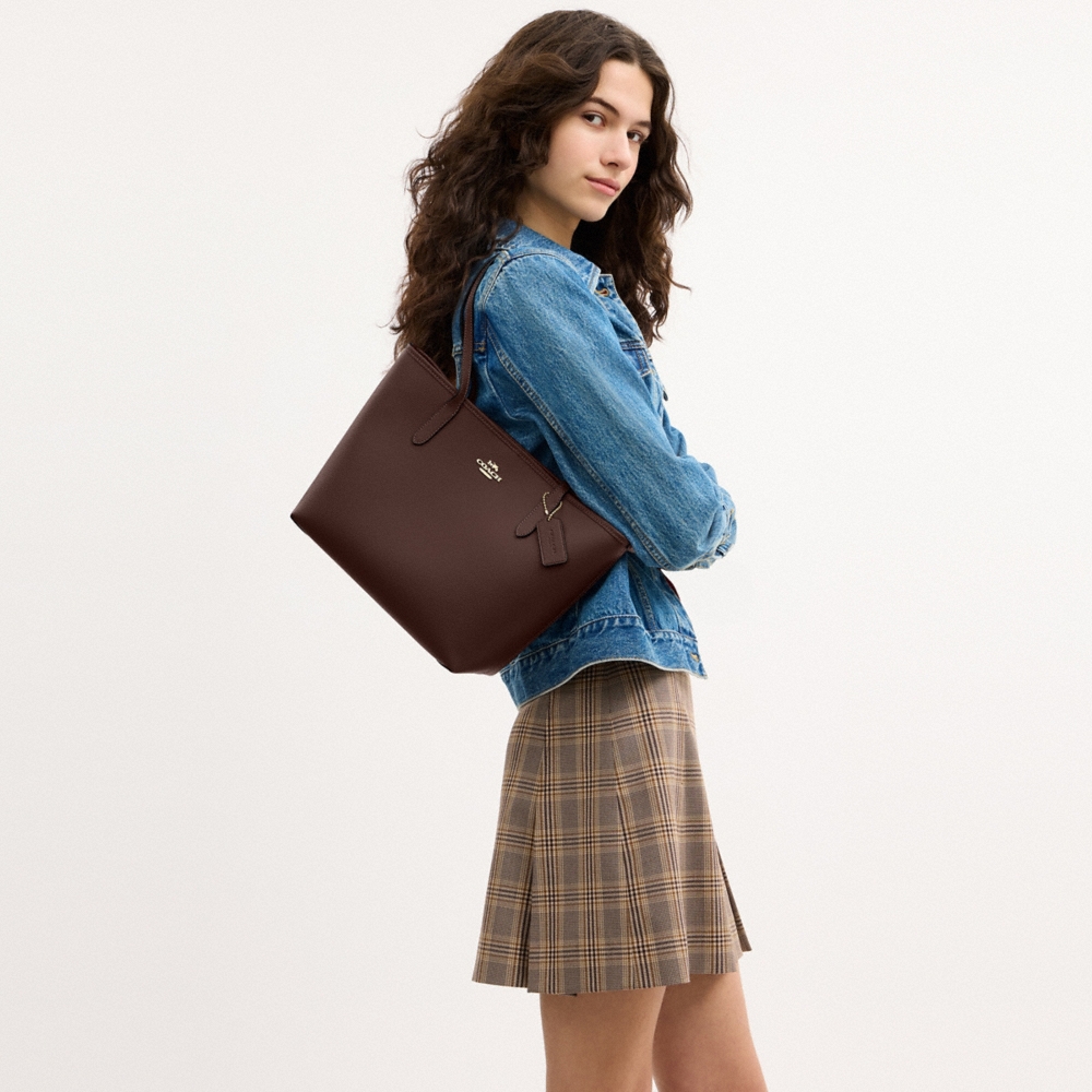Coach Outlet Medium City Tote Bag - Preorder
