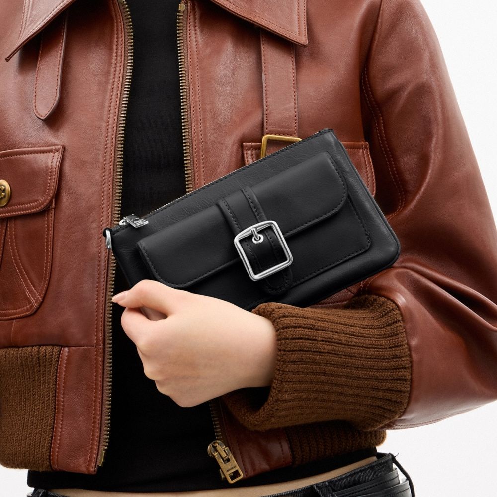 Coach Outlet Ashton Wristlet - Preorder