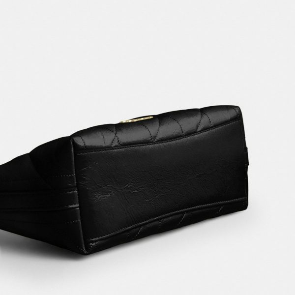 Coach Outlet Caitlin Shoulder Bag With Quilting - Preorder