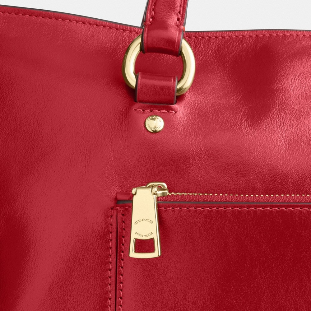 Coach Outlet Station Tote Bag - Preorder