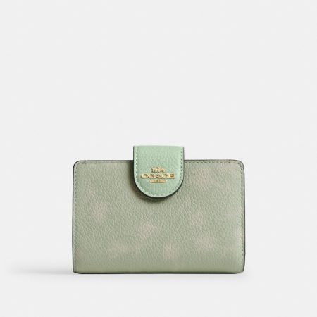 Brass / Pale Green