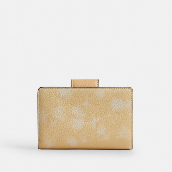 Coach Outlet Medium Corner Zip Wallet With Floral Print - Preorder