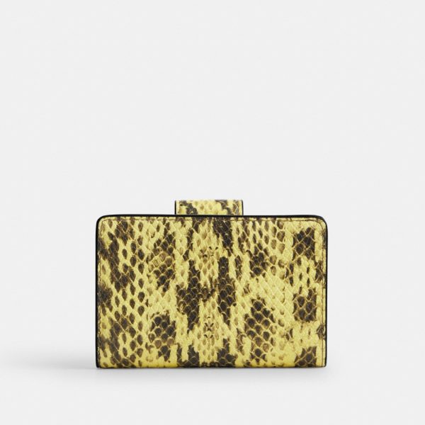 Coach Outlet Medium Corner Zip Wallet - Preorder