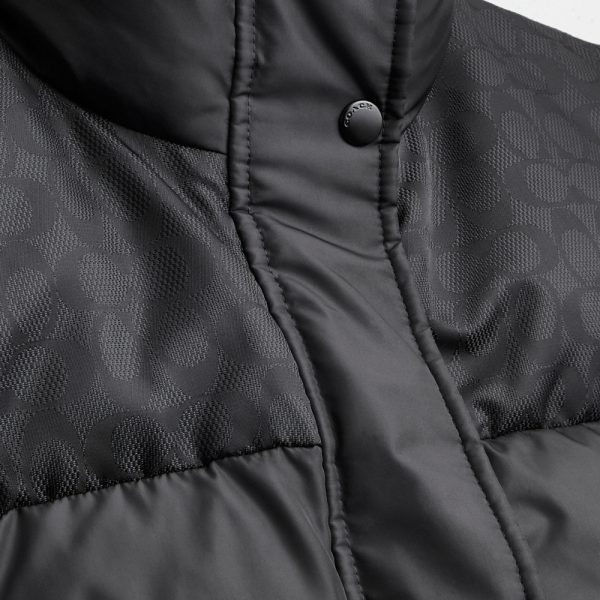 Coach Outlet Signature Cropped Puffer - Preorder