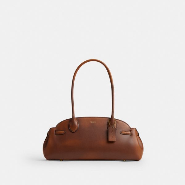 Coach Empire Carryall Bag 34 In Loved Leather - Preorder