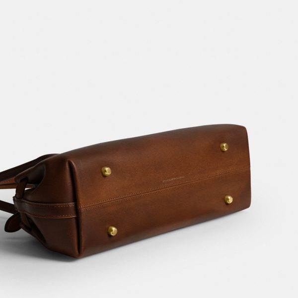 Coach Empire Carryall Bag 34 In Loved Leather - Preorder