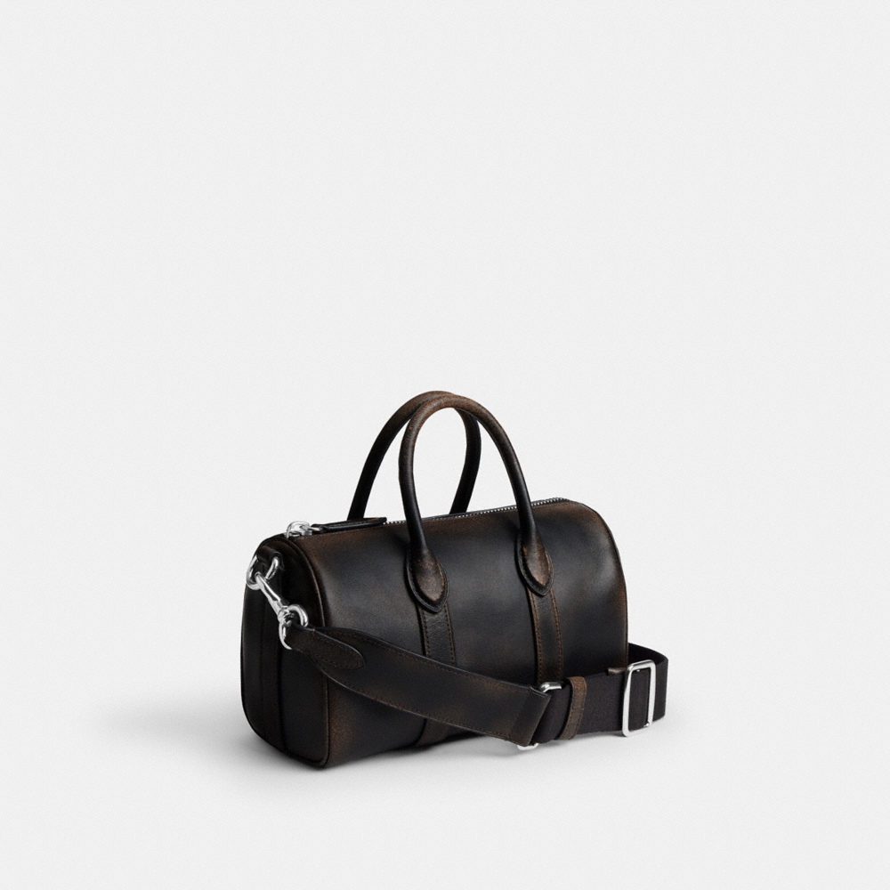 Coach Compass Bag 25 In Loved Leather - Preorder