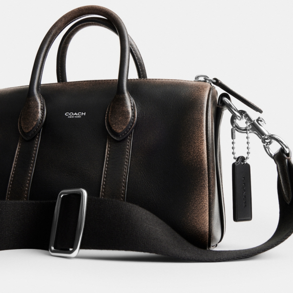 Coach Compass Bag 25 In Loved Leather - Preorder