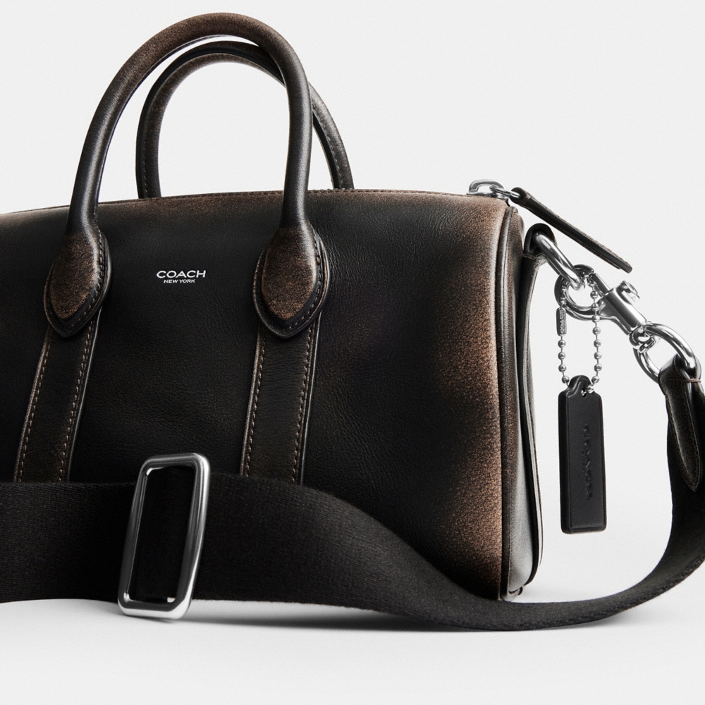 Coach Compass Bag 25 In Loved Leather - Preorder