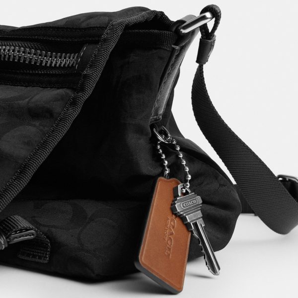 Coach Outlet Lane Messenger In Signature Nylon - Preorder