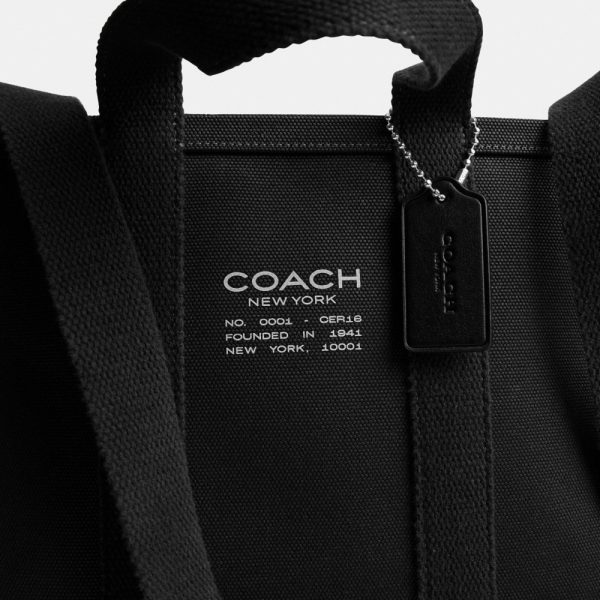 Coach Outlet Utility Tote 27 - Preorder