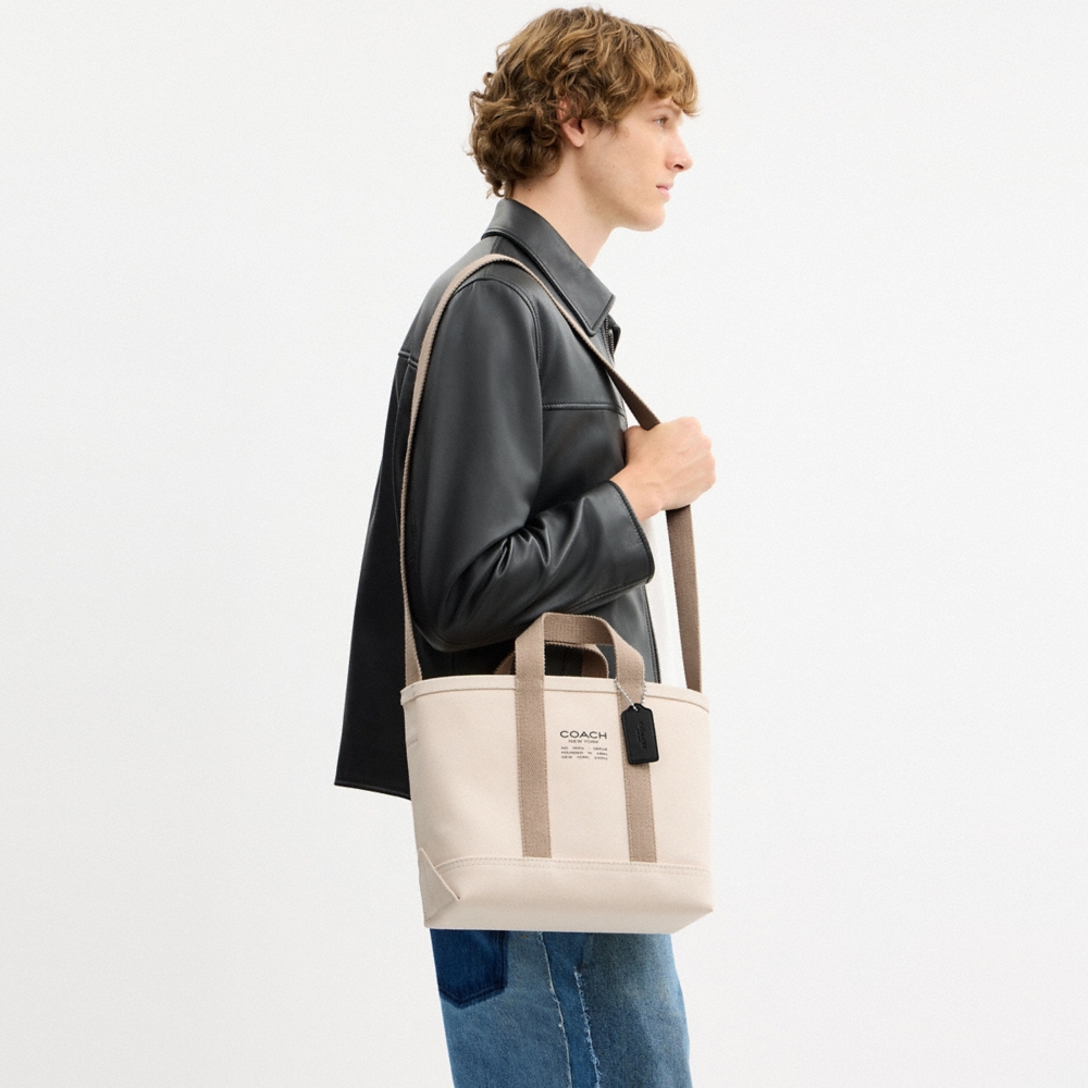 Coach Outlet Utility Tote 27 - Preorder