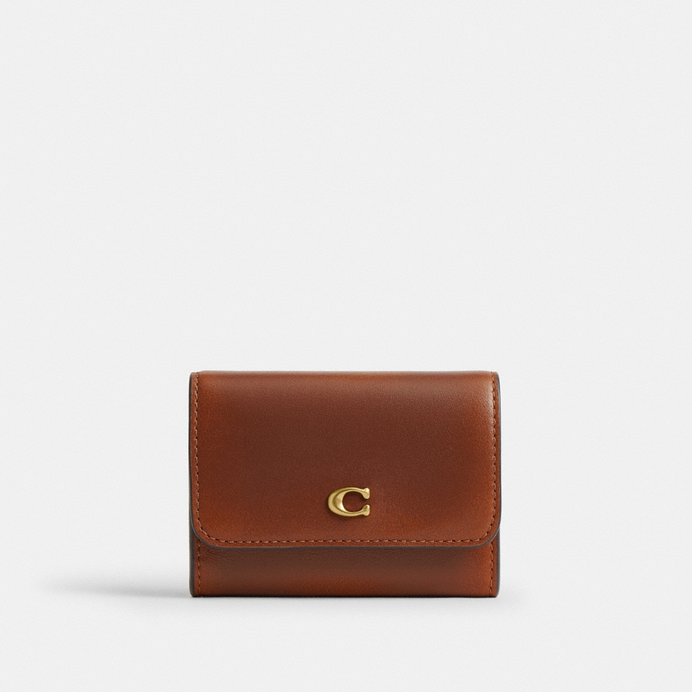 Coach Essential Flap Card Case In Loved Leather - Preorder