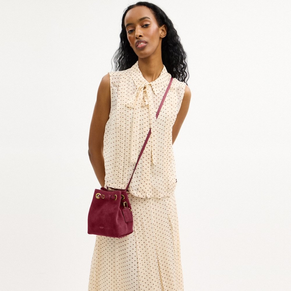 Coach Outlet Jade Drawstring Bag - Preorder