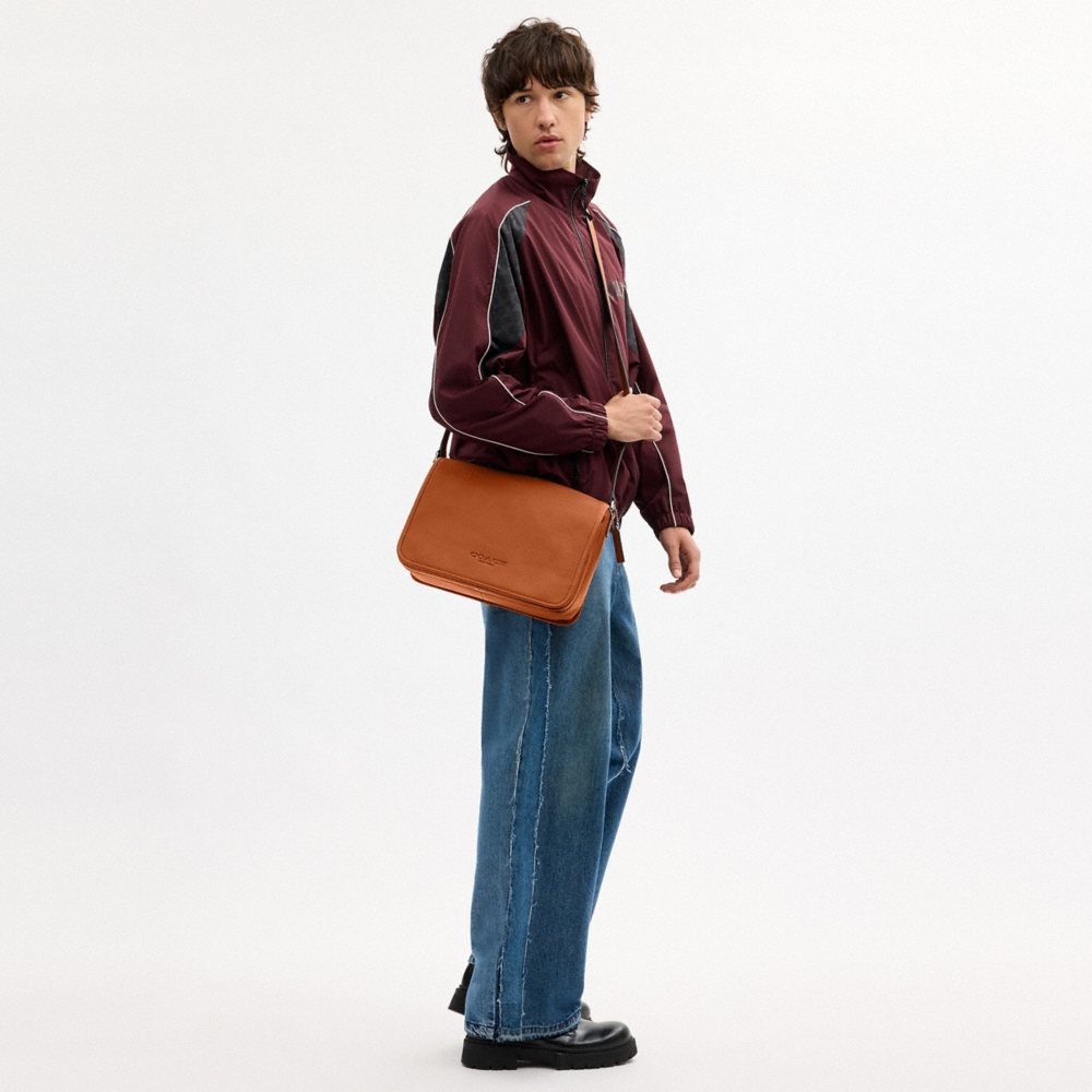 Coach Outlet Colby Messenger Bag 32 - Preorder - Image 15