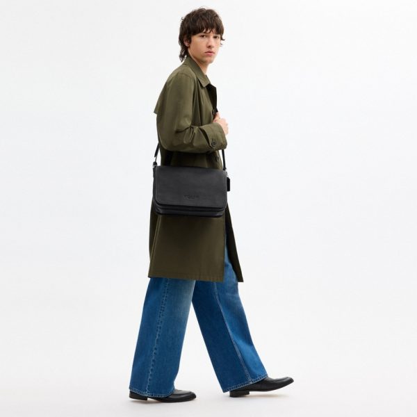 Coach Outlet Colby Messenger Bag 32 - Preorder