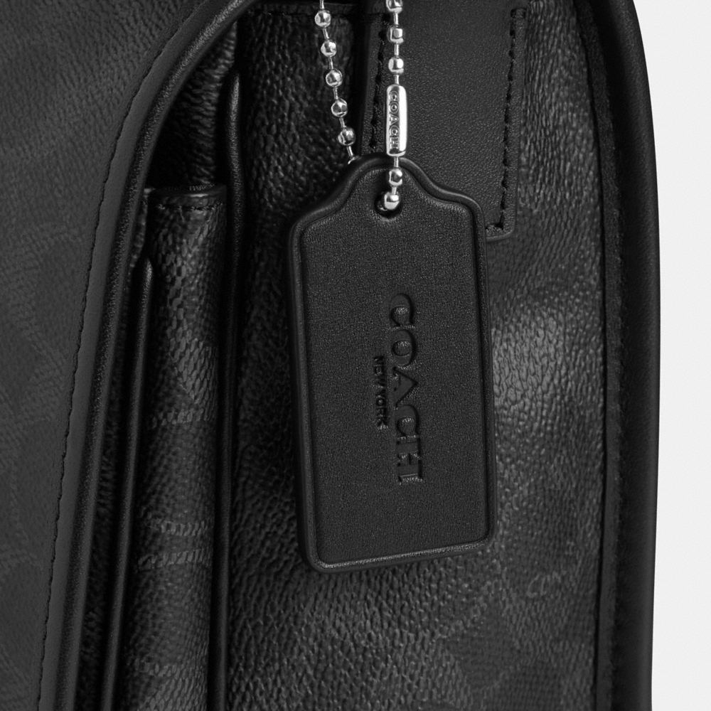 Coach Outlet Colby Messenger Bag 32 In Signature Canvas - Preorder