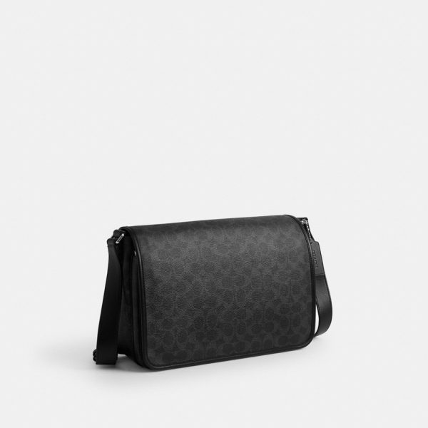 Coach Outlet Colby Messenger Bag 32 In Signature Canvas - Preorder