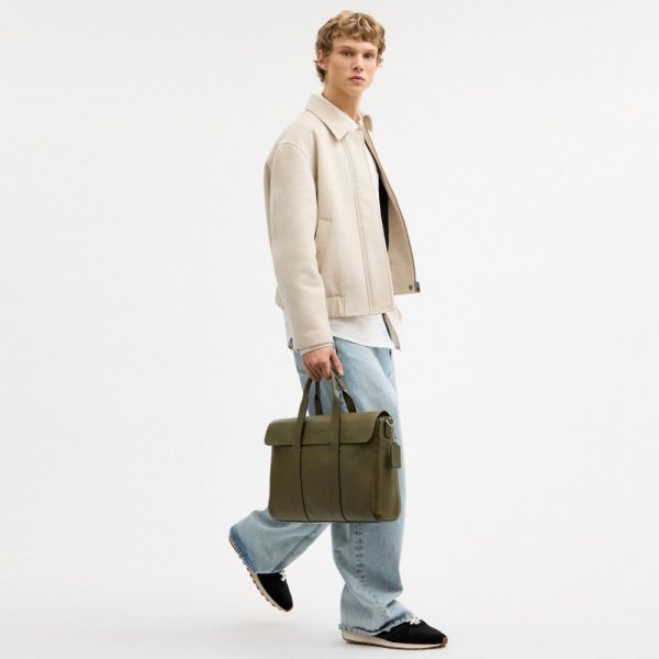 Coach Outlet Sullivan Portfolio Brief - Preorder