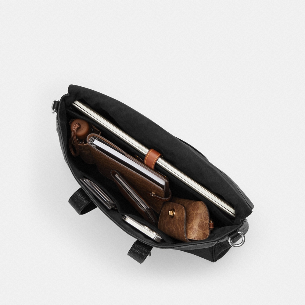 Coach Outlet Sullivan Portfolio Brief - Preorder