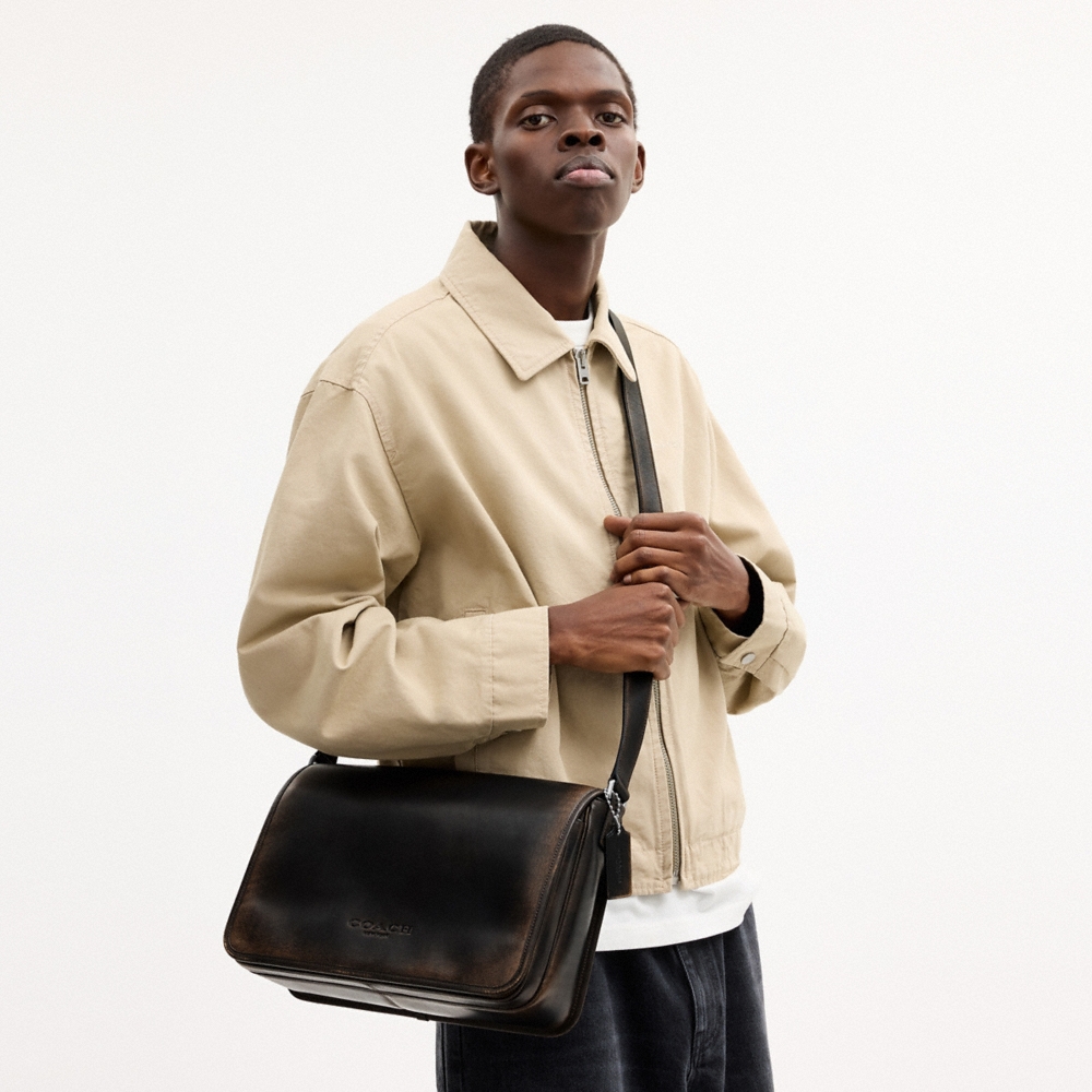Coach Outlet Colby Messenger Bag 32 In Loved Leather - Preorder