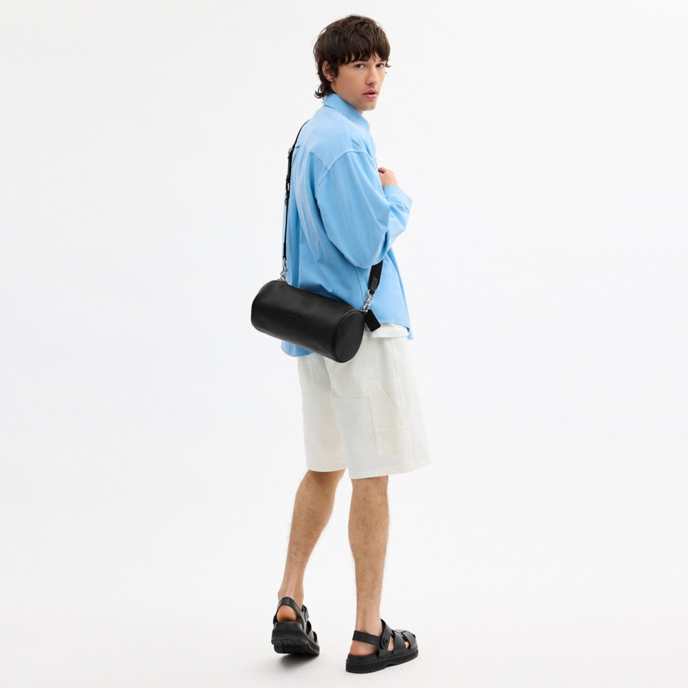 Coach Outlet Andre Barrel Bag 30 - Preorder
