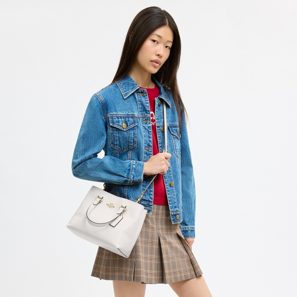 Coach Outlet Station Carryall Bag - Preorder